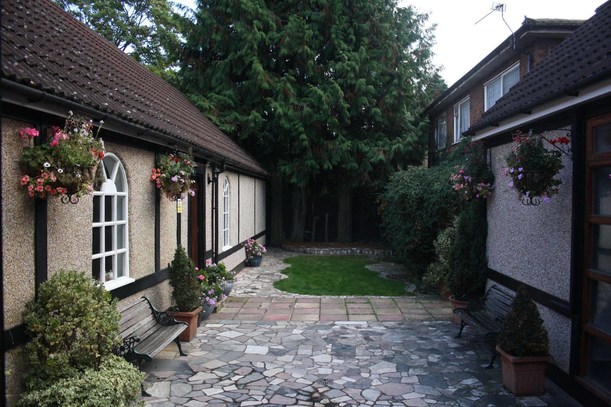 Kings Paget Hotel West Drayton  Extérieur photo
