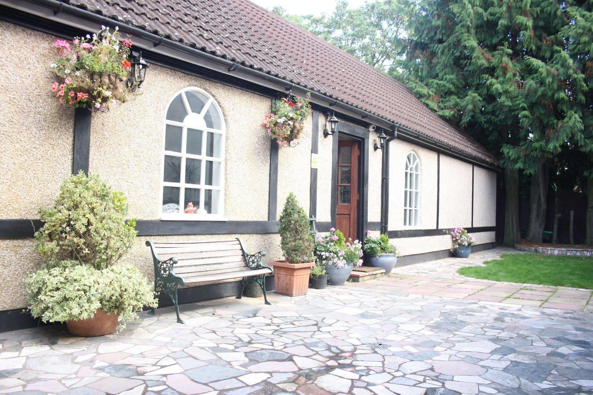 Kings Paget Hotel West Drayton  Extérieur photo