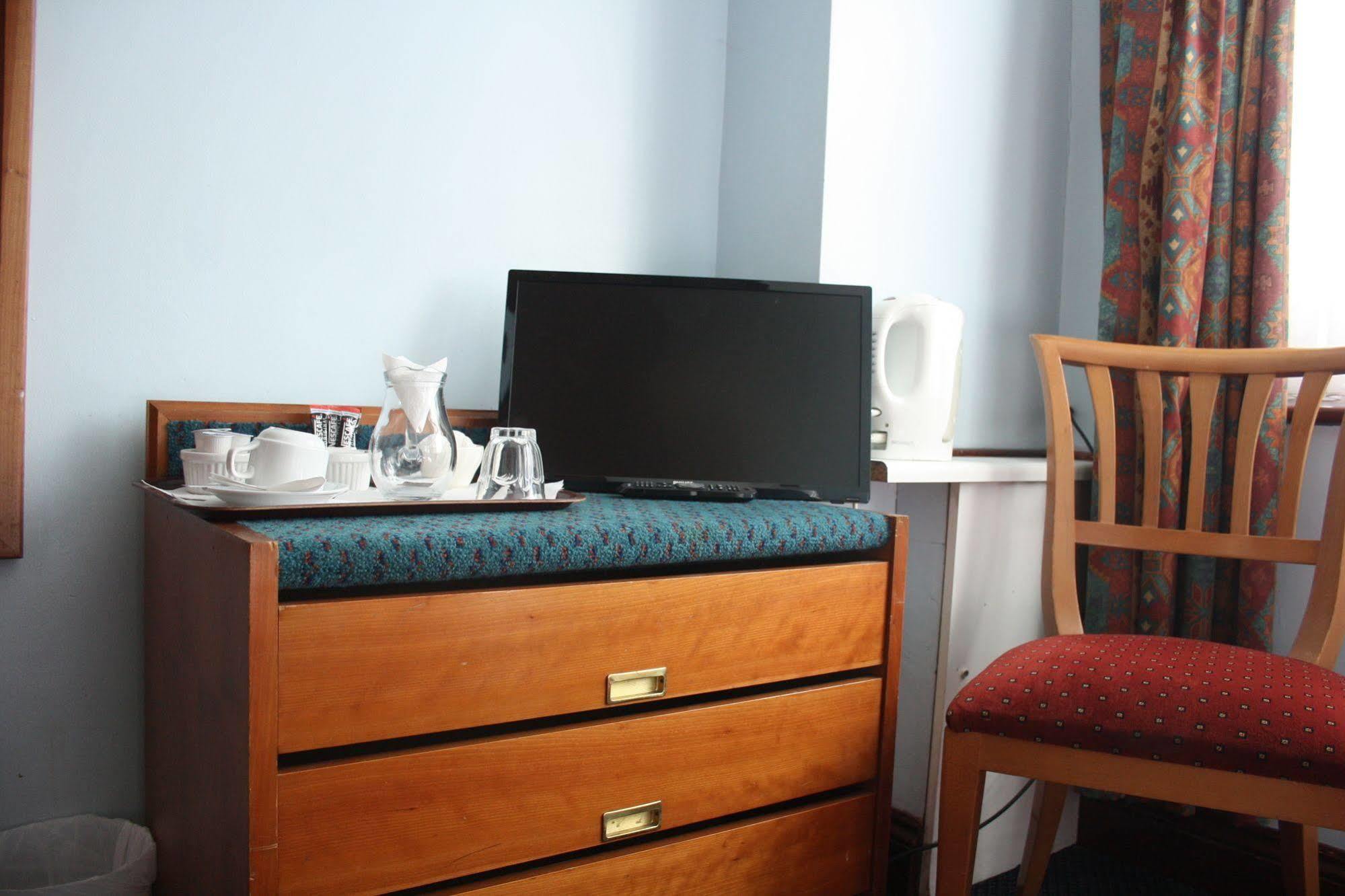 Kings Paget Hotel West Drayton  Extérieur photo