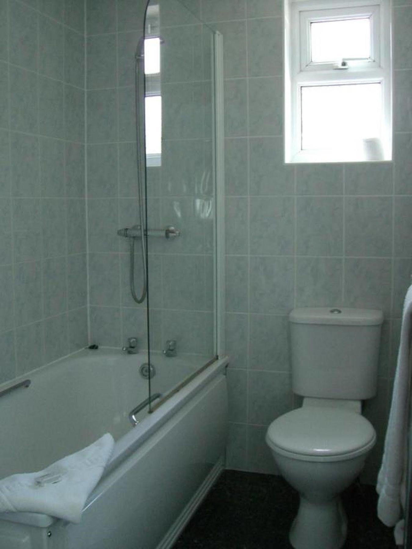Kings Paget Hotel West Drayton  Extérieur photo